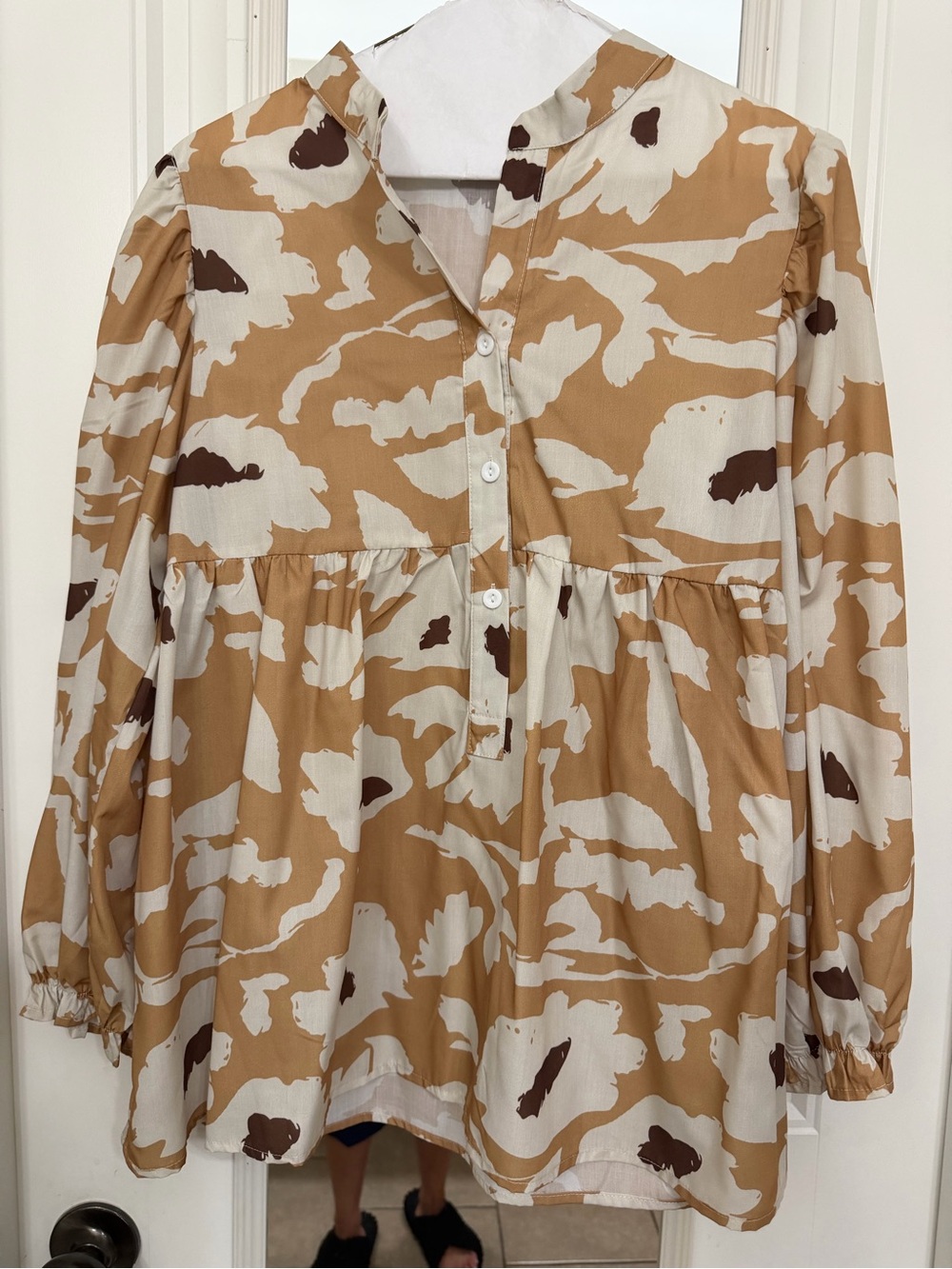 SHEIN Never Worn  Tan Cream Brown Printed Button-Front Peplum Blouse
